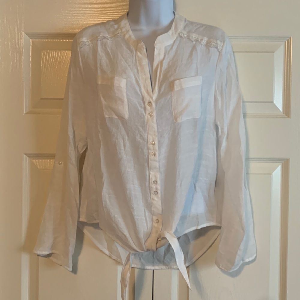 West bound petites, button down, long sleeve, tie waist, polyester/rayon pm